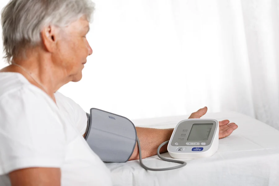 Elder Care Woolwich Township NJ: Does the Temperature of the Environment Affect Blood Pressure?